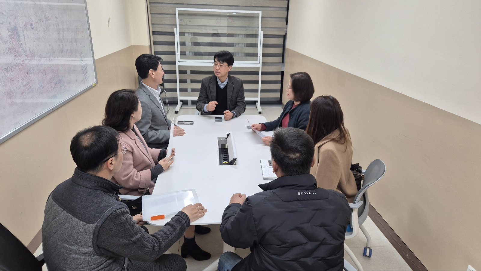  교강사 간담회